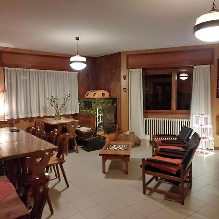Hotel La Lanterna Chiesa in Valmalenco Exteriör bild
